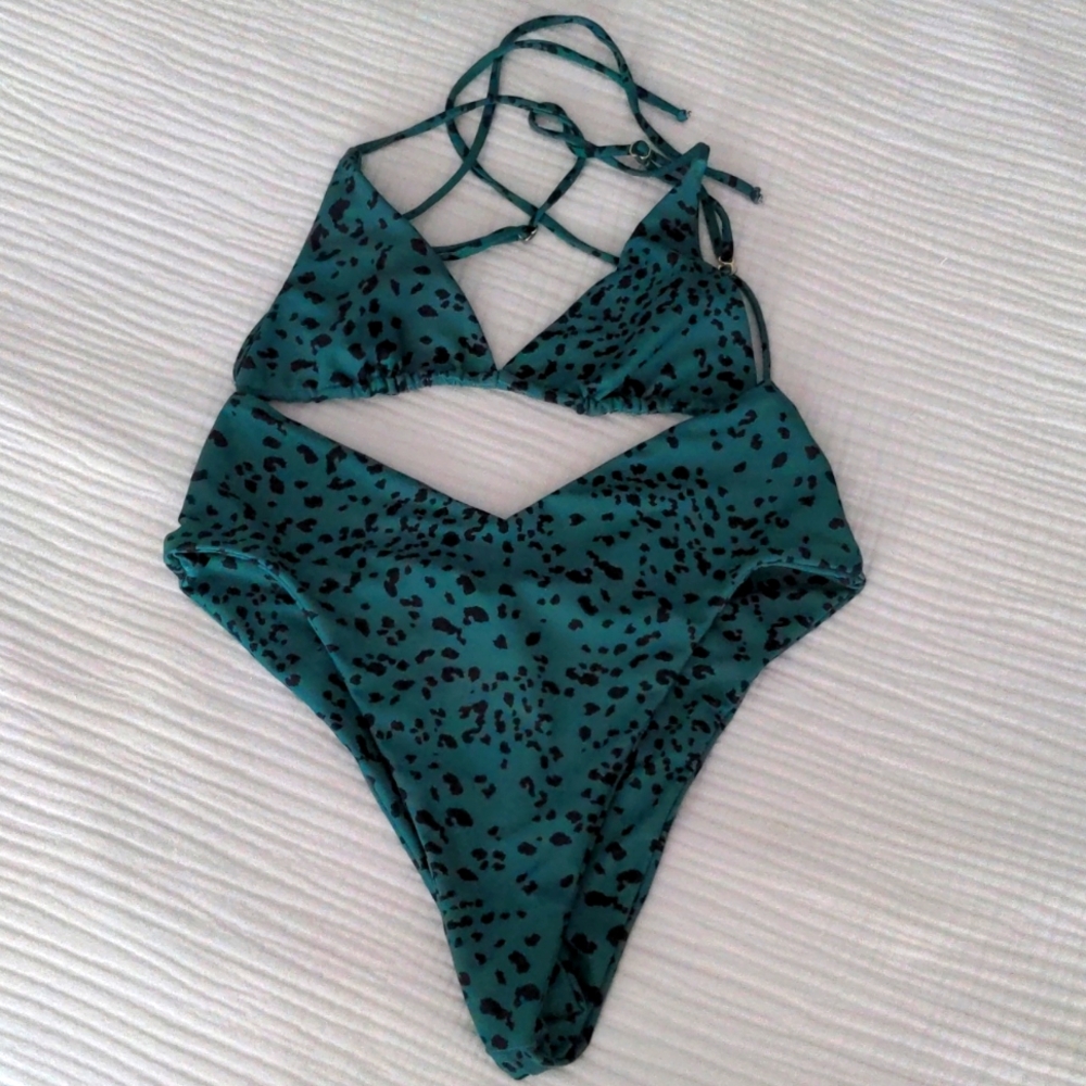 Skatie Seabrook Melly Bottoms- m, Ella top- s
